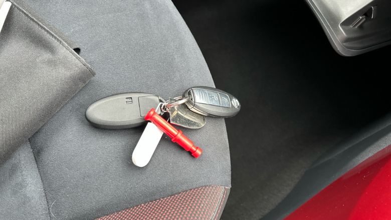 Nissan Juke 1.5 dCi N-Connecta 5dr Diesel Hatchback